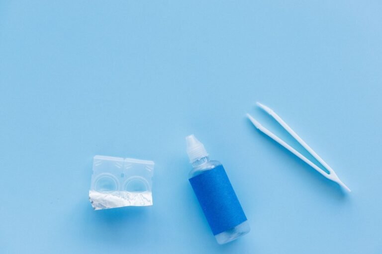 Best Contact Solution: Clear Eyes Made Simple