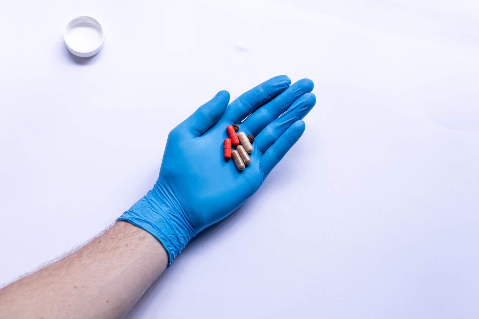 Can Cefdinir Treat Kidney Infection? Antibiotic Breakdown