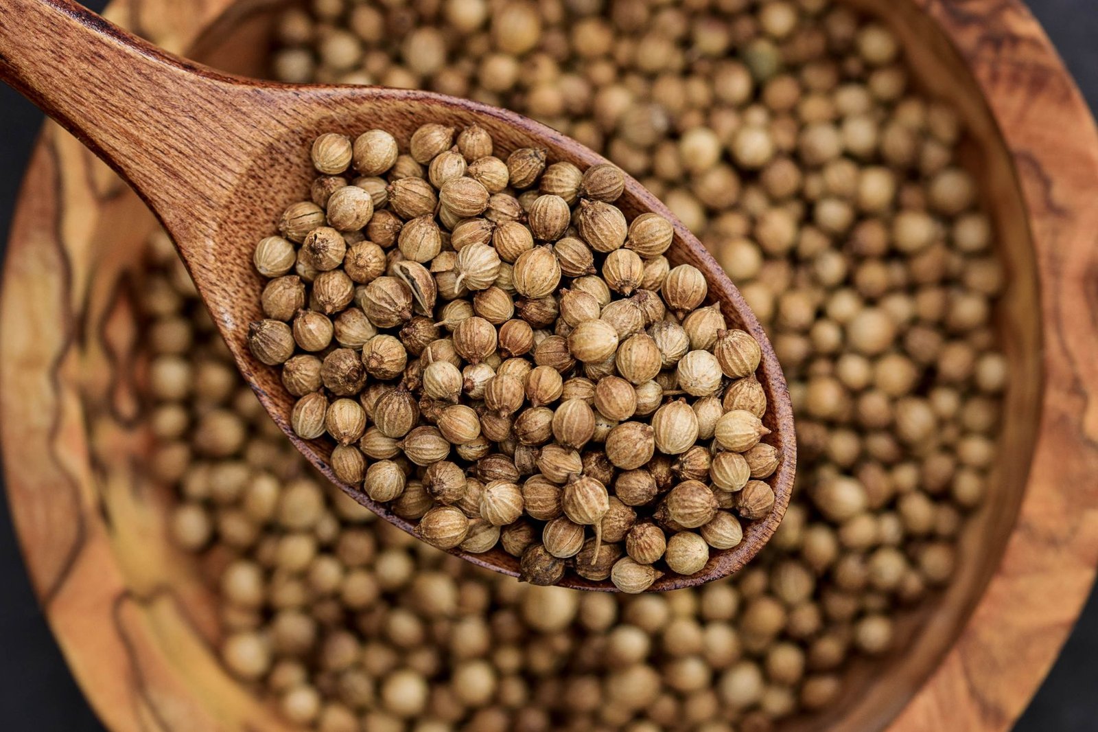 Coriander Substitute: Swap It Out Easily