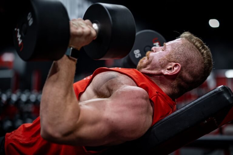 Decline Bench Press: the Ultimate Exercise for a Stronger Lower Chest