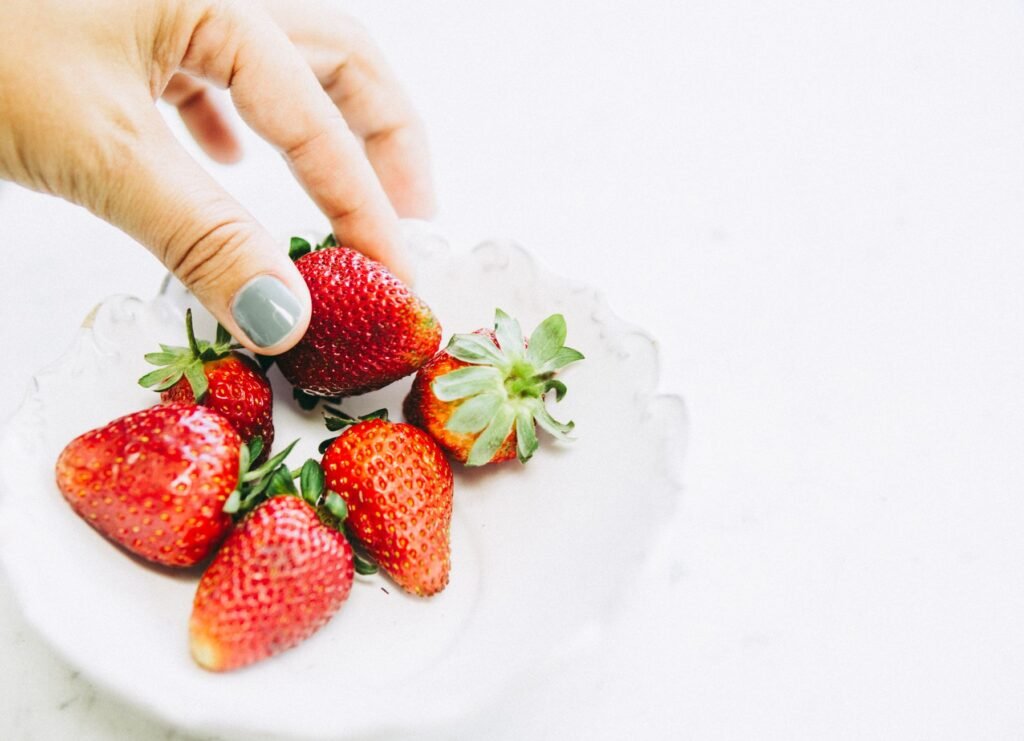 Healthy Snacks for Kids: Tasty Picks They’ll Love