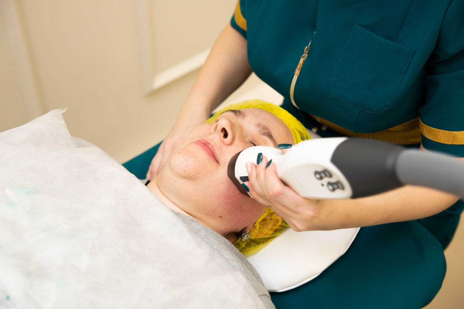 Laser Genesis: Glow Up with This Top Skin Treatment