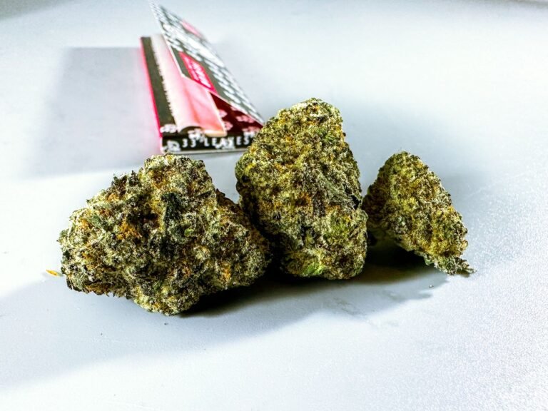 Moon Rocks: What’s Buzzing in Cannabis