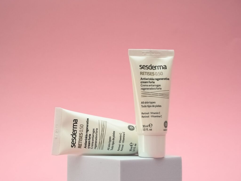 Niacinamide and Retinol: Skincare Power Duo